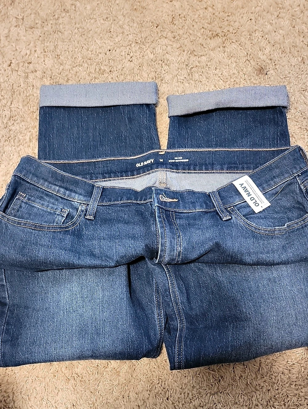 Old Navy Mid-Rise Wow Boyfriend Straight Jeans Straight Leg Jeans in Blue Size